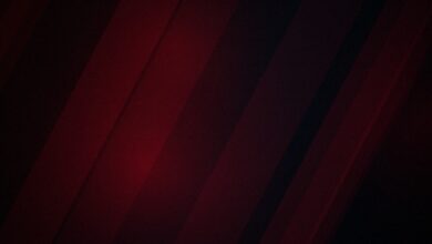 Arte abstrata escura em tons de vermelho evocando agua profunda