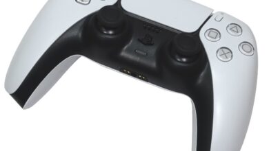 Capa escura sobre PlayStation Plus setembro 2026